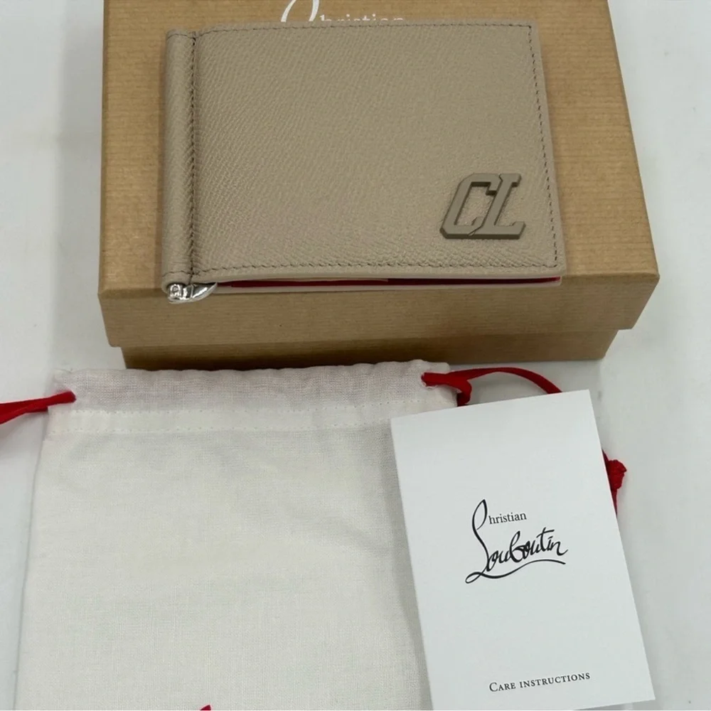 Men’s Christian Louboutin, calf leather wallet made in Italy new with tags